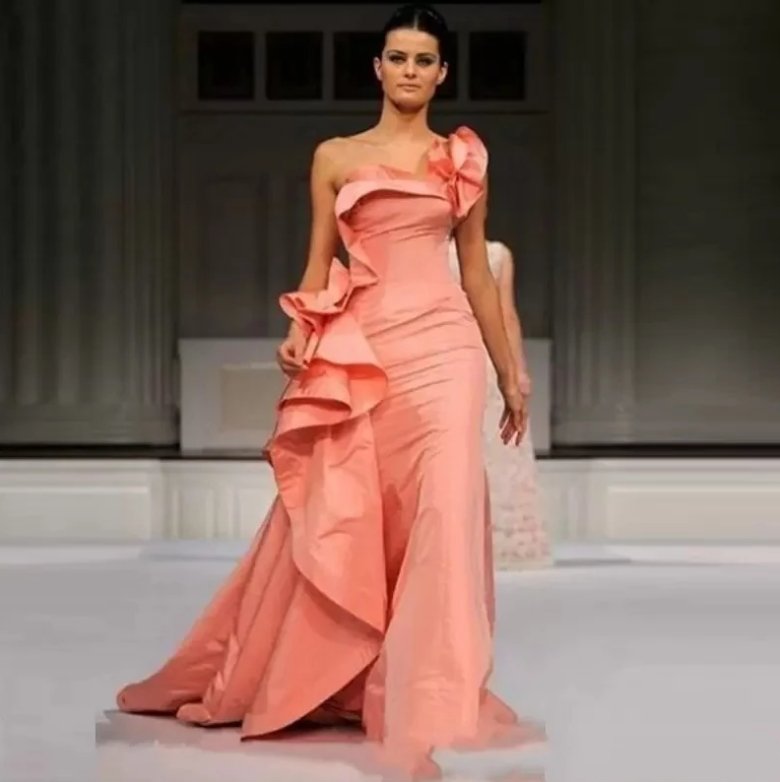 Pink Evening Dresses A-line Strapless Floor Length Long Turkey Dubai Saudi Arabic Evening Gown Prom Dresses