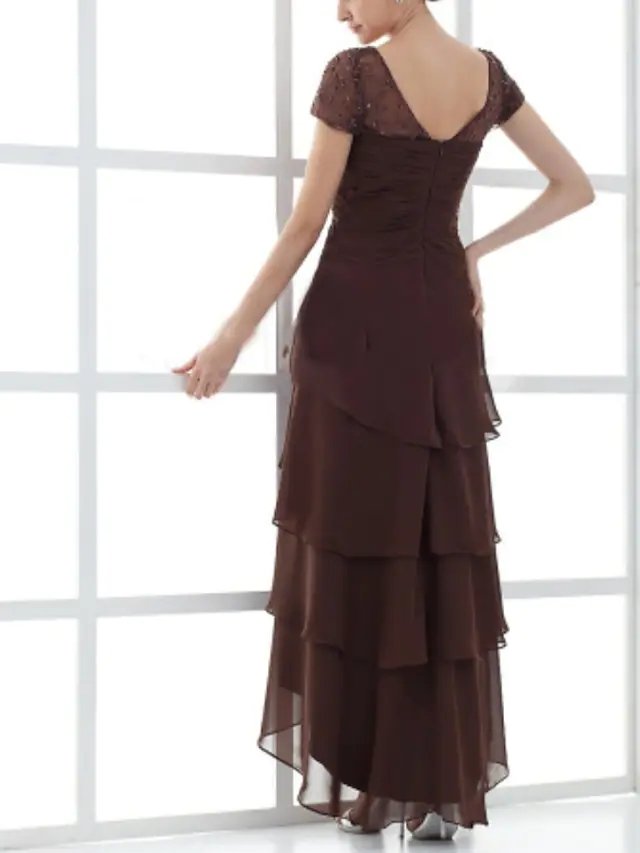 A-Line Mother of the Bride Dress Elegant Square Neck Floor Length Chiffon Short Sleeve with Cascading Ruffles Ruching