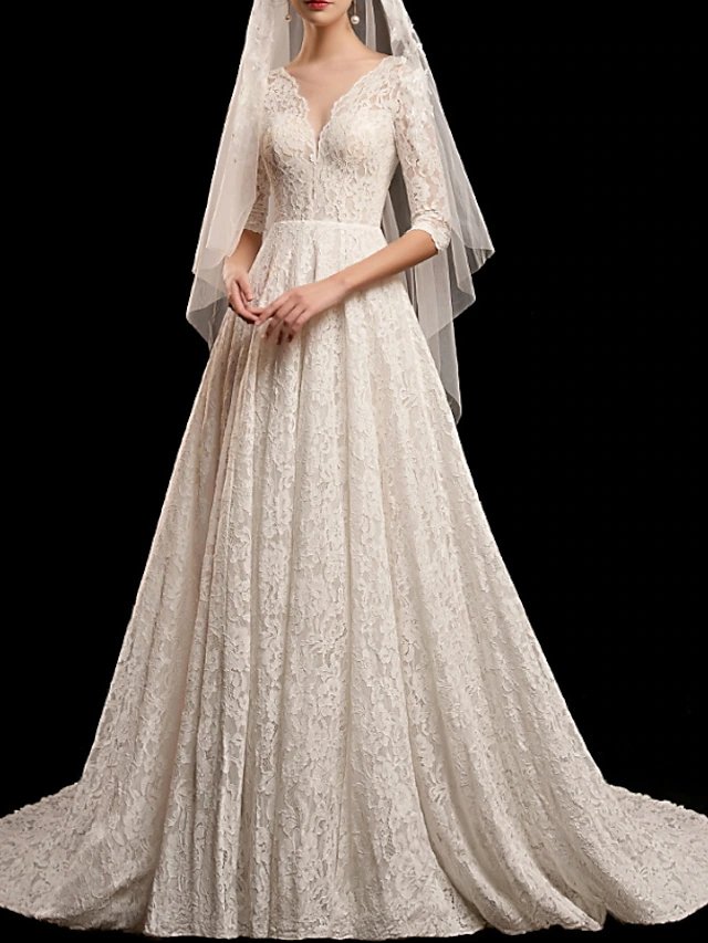 A-Line Wedding Dresses V Neck Sweep / Brush Train Lace 3/4 Length Sleeve Formal Romantic Vintage with Pleats