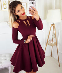 Simple burgundy short prom dress. burgundy homecoming dress