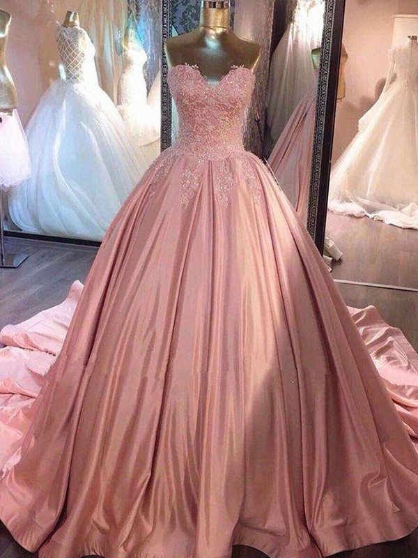 Ball Gown Sleeveless Sweetheart Court Train Lace Satin Dresses