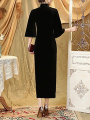 Sheath / Column Mother of the Bride Dress Elegant Vintage High Neck Ankle Length Velvet Half Sleeve with Split Front
