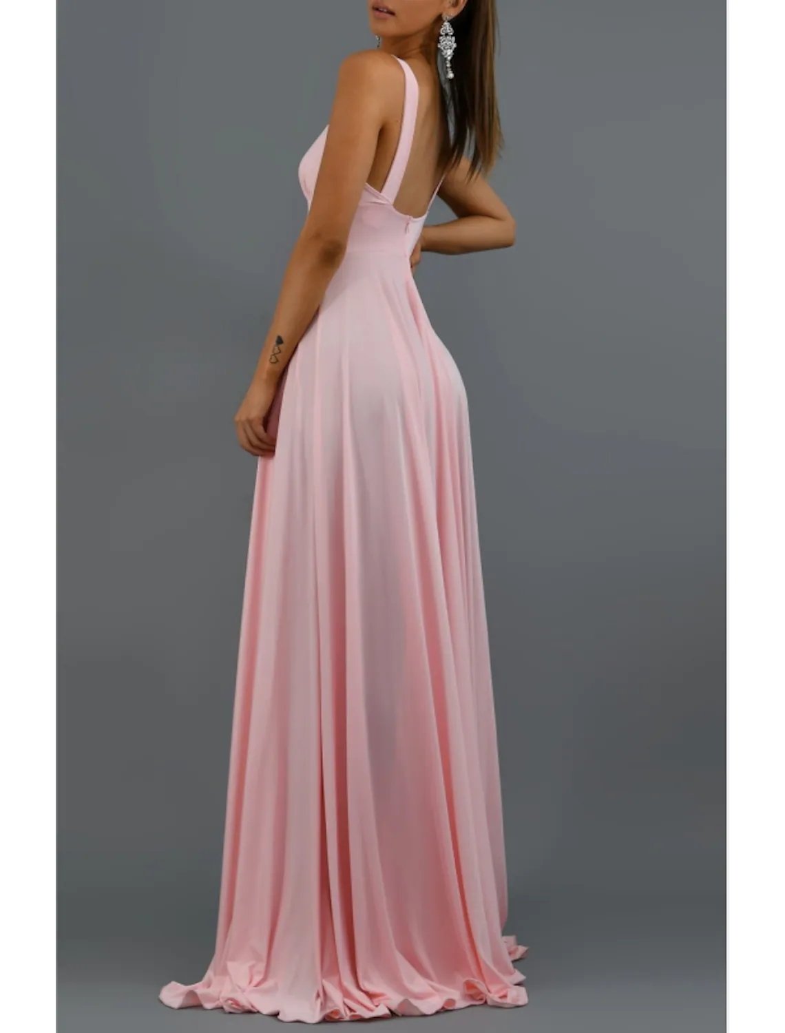 A-Line Bridesmaid Dress V Neck Sleeveless Elegant 2022