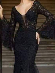 Mermaid / Trumpet Mother of the Bride Dress Elegant Sexy V Neck Floor Length Lace Tulle Long Sleeve with Sequin Appliques