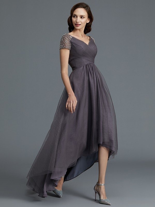 A-Line/Princess V-neck Short Sleeves Asymmetrical Tulle Mother of the Bride Dresses