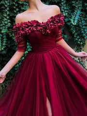 A-Line/Princess 1/2 Sleeves Off-the-Shoulder Sweep/Brush Train Ruffles Tulle Dresses