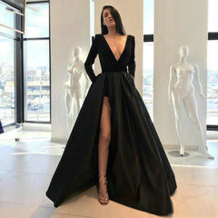 Sexy Deep V-neck Evening Dress Black Long Party Gowns Long Sleeve Formal Prom Gowns with High Split Plus Size With pocket