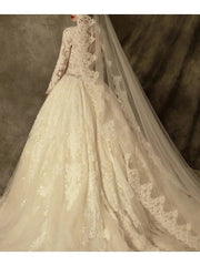 A-Line Wedding Dresses Jewel Neck Sweep / Brush Train Lace Tulle Long Sleeve Vintage Luxurious with Appliques