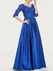 A-Line Mother of the Bride Dress Elegant V Neck Floor Length Lace Satin 3/4 Length Sleeve with Pleats Appliques