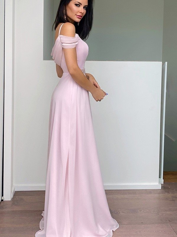 A-Line/Princess Chiffon Beading Straps Sleeveless Floor-Length Dresses