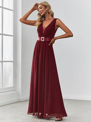 A-Line Bridesmaid Dress V Neck Sleeveless Elegant Floor Length Chiffon with Draping / Crystal Brooch / Ruching