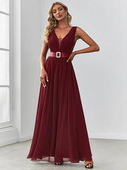 A-Line Bridesmaid Dress V Neck Sleeveless Elegant Floor Length Chiffon with Draping / Crystal Brooch / Ruching