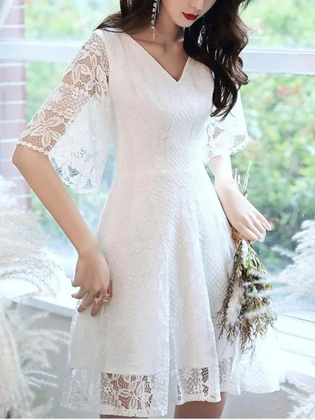 A-Line / Mermaid / Trumpet Bridesmaid Dress V Neck 3/4 Length Sleeve Keyhole Lace with Lace