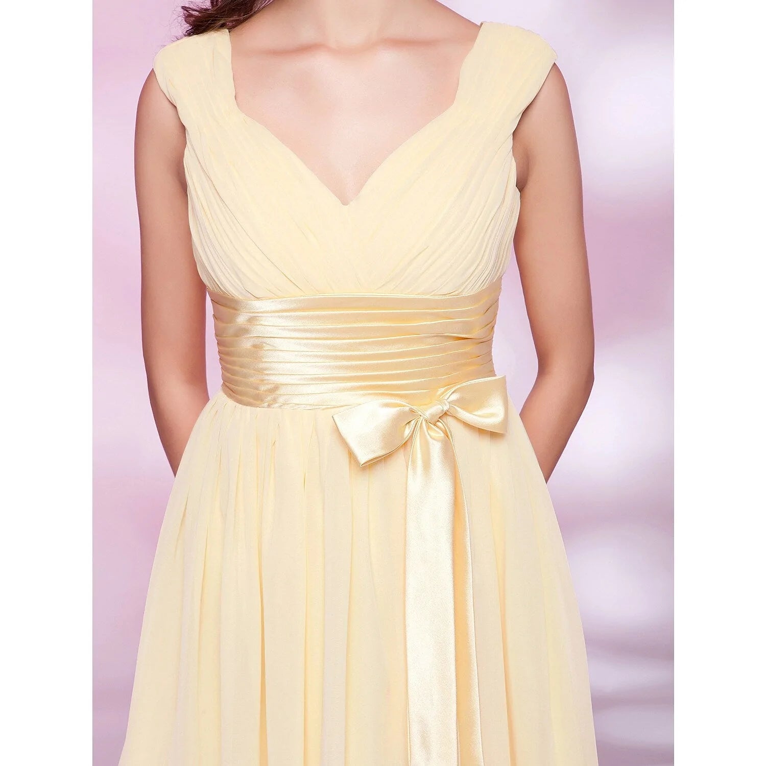 Ball Gown / A-Line Bridesmaid Dress V Neck Sleeveless Knee Length Chiffon with Sash / Ribbon / Bow(s) / Ruched