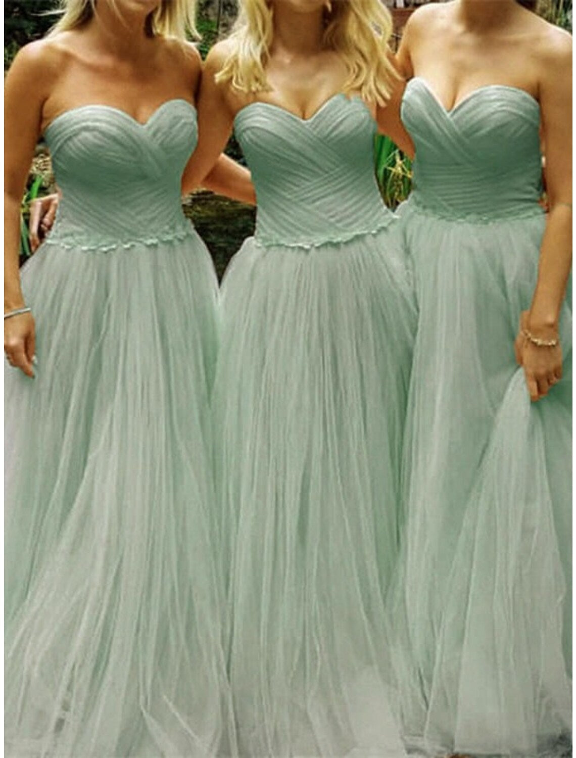 A-Line Bridesmaid Dress Sweetheart Neckline Sleeveless Elegant Floor Length Tulle with Pleats / Solid Color