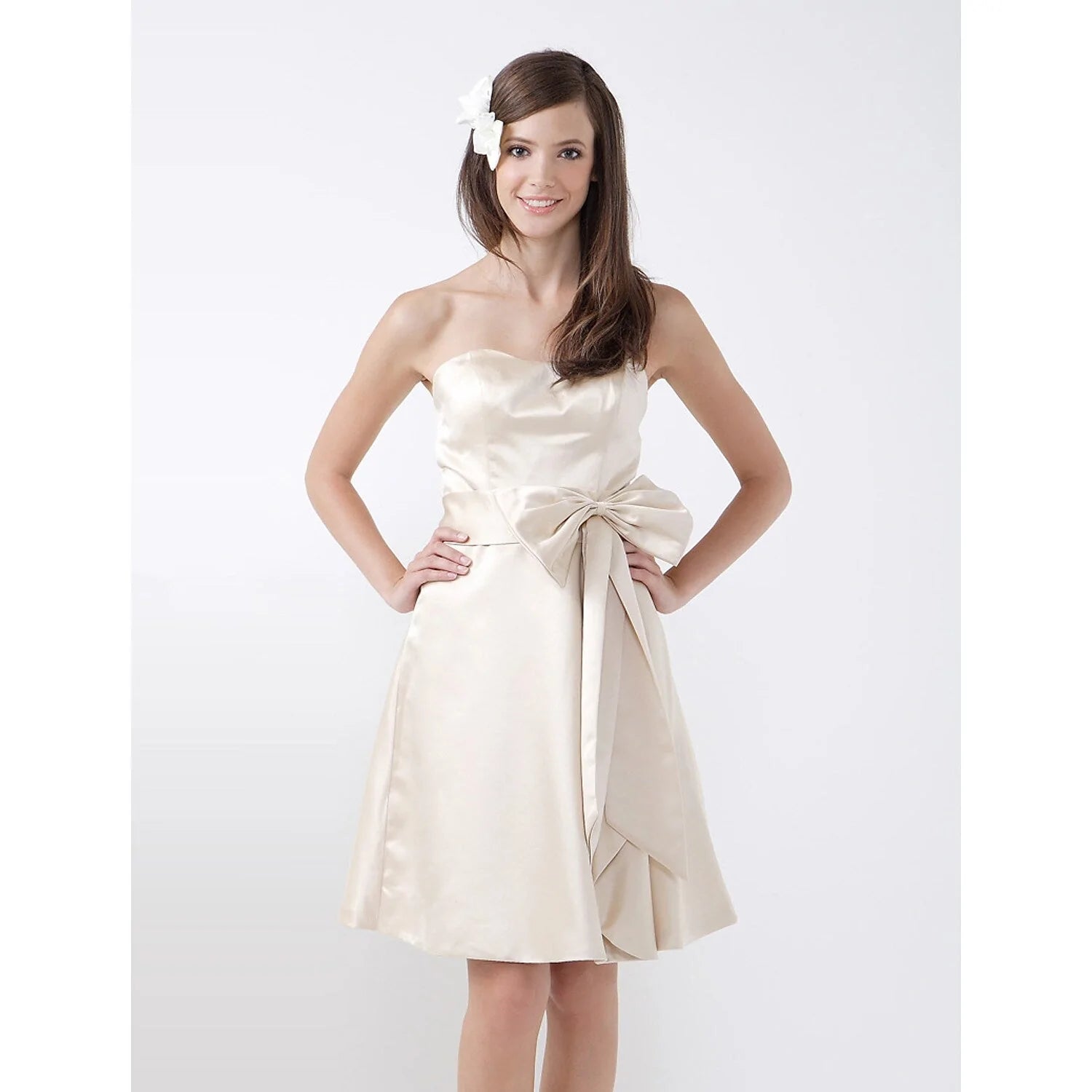 Princess / A-Line Bridesmaid Dress Sweetheart Neckline / Strapless Sleeveless Knee Length Satin with Sash / Ribbon / Bow(s)