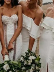 Sheath / Column Bridesmaid Dress Off Shoulder Short Sleeve Elegant Knee Length Stretch Chiffon with Ruffles / Solid Color